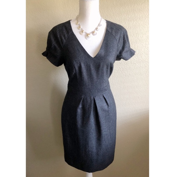 Banana Republic Dresses & Skirts - Banana Republic V-neck Sheath Dress Grey Size 4